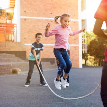 kids playing with jump rope