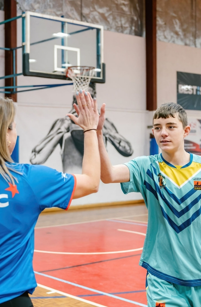 PCYC Fit for Life Christmas Appeal High Five